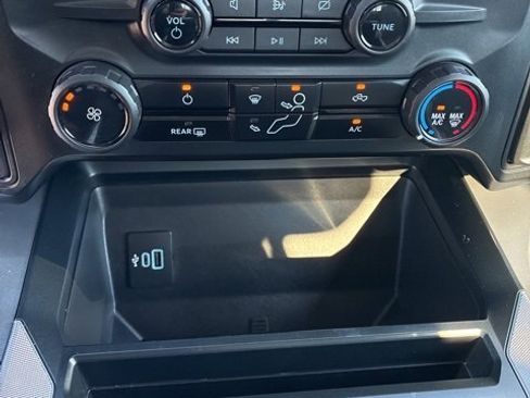 Used 2024 Ford F350 XLT w/ FX4 Off-Road Package image 19