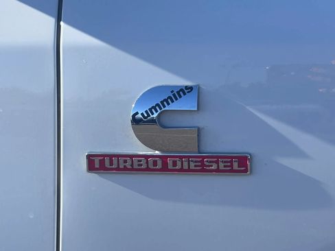 Used 2024 RAM 2500 Laramie w/ Safety Group AWD/4WD image 5