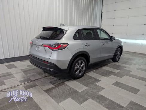 Used 2026 Honda HR-V LX image 4