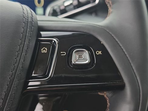 New 2025 Lincoln Aviator 2WD w/ Equipment Group 101A image 28