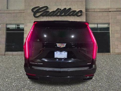 Used 2023 Cadillac Escalade Sport w/ Touring Package image 4