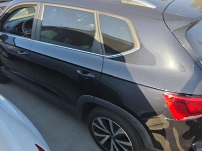 Used 2024 Volkswagen Taos SE