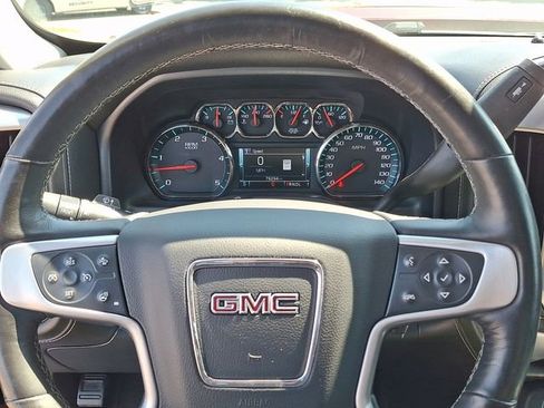 Used 2018 GMC Sierra 2500 SLT w/ Duramax Plus Package AWD/4WD image 19