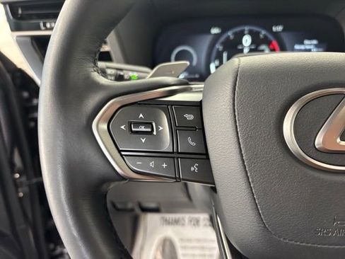 Used 2026 Lexus GX 550 w/ Cold Area Package AWD/4WD image 15