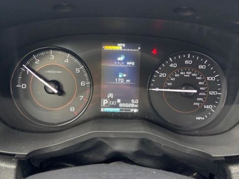 Used 2023 Subaru Crosstrek 2.0i image 8