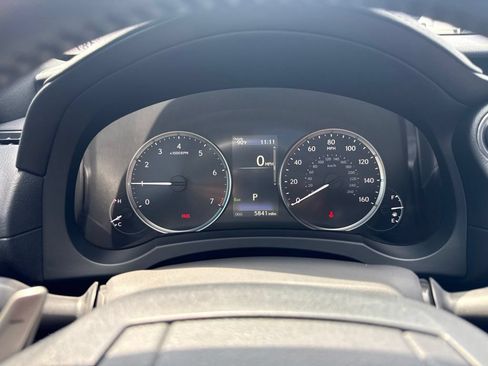 Used 2025 Lexus IS 350 F Sport RWD image 13