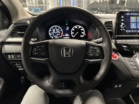 New 2026 Honda Odyssey EX-L image 9