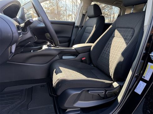 New 2026 Honda HR-V LX image 16
