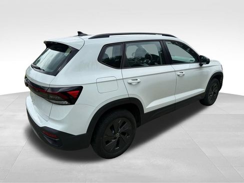 Used 2025 Volkswagen Taos S FWD image 6