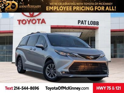 Used 2023 Toyota Sienna XLE