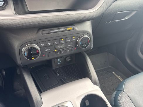 Used 2022 Ford Bronco Sport Outer Banks w/ Tech Package AWD/4WD image 14