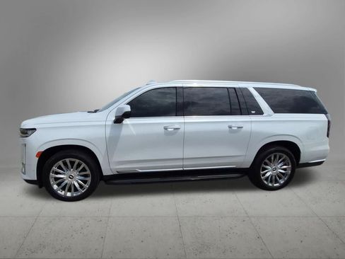 Used 2021 Cadillac Escalade ESV Premium Luxury w/ Driver Assist Tech Package RWD image 3