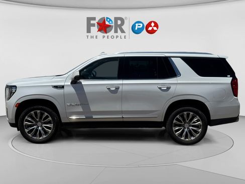 Used 2022 GMC Yukon Denali w/ Denali Ultimate Package AWD/4WD image 2