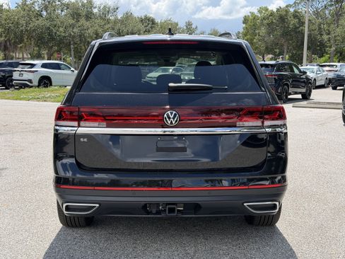 New 2026 Volkswagen Atlas SE FWD image 6