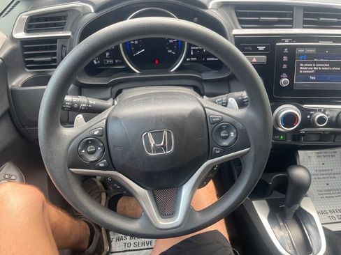 Used 2018 Honda Fit EX image 12