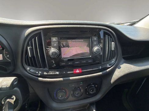Used 2022 RAM ProMaster City Tradesman w/ Window Group 04 FWD image 17