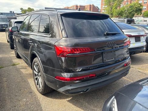 Used 2023 Audi Q7 2.0T Premium Plus w/ Premium Plus Package AWD/4WD image 7