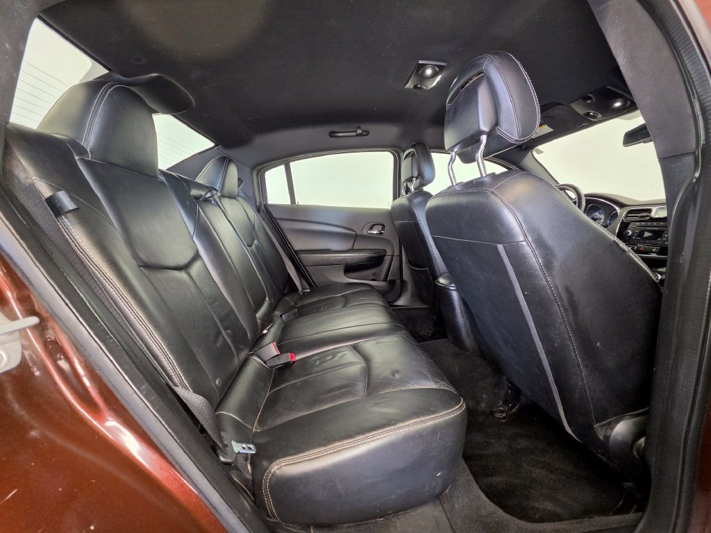 Used 2013 Chrysler 200 Limited FWD image 7