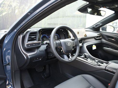 New 2026 Toyota Crown AWD/4WD image 6