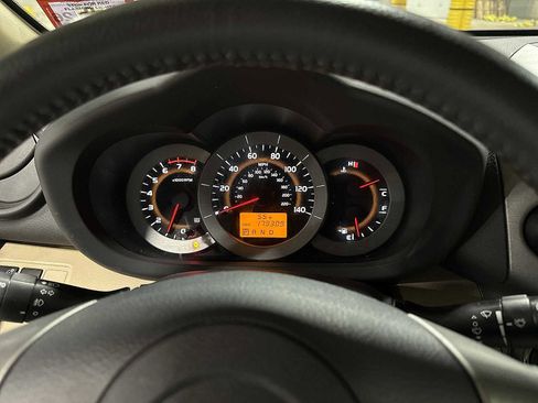 Used 2009 Toyota RAV4 Limited image 35