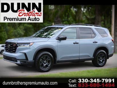 Used 2025 Honda Pilot TrailSport