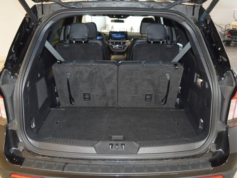 Certified 2025 Ford Explorer ST-Line image 13