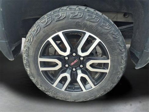 Used 2021 GMC Sierra 1500 AT4 image 22