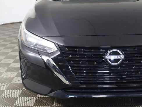 Used 2024 Nissan Sentra SV image 11