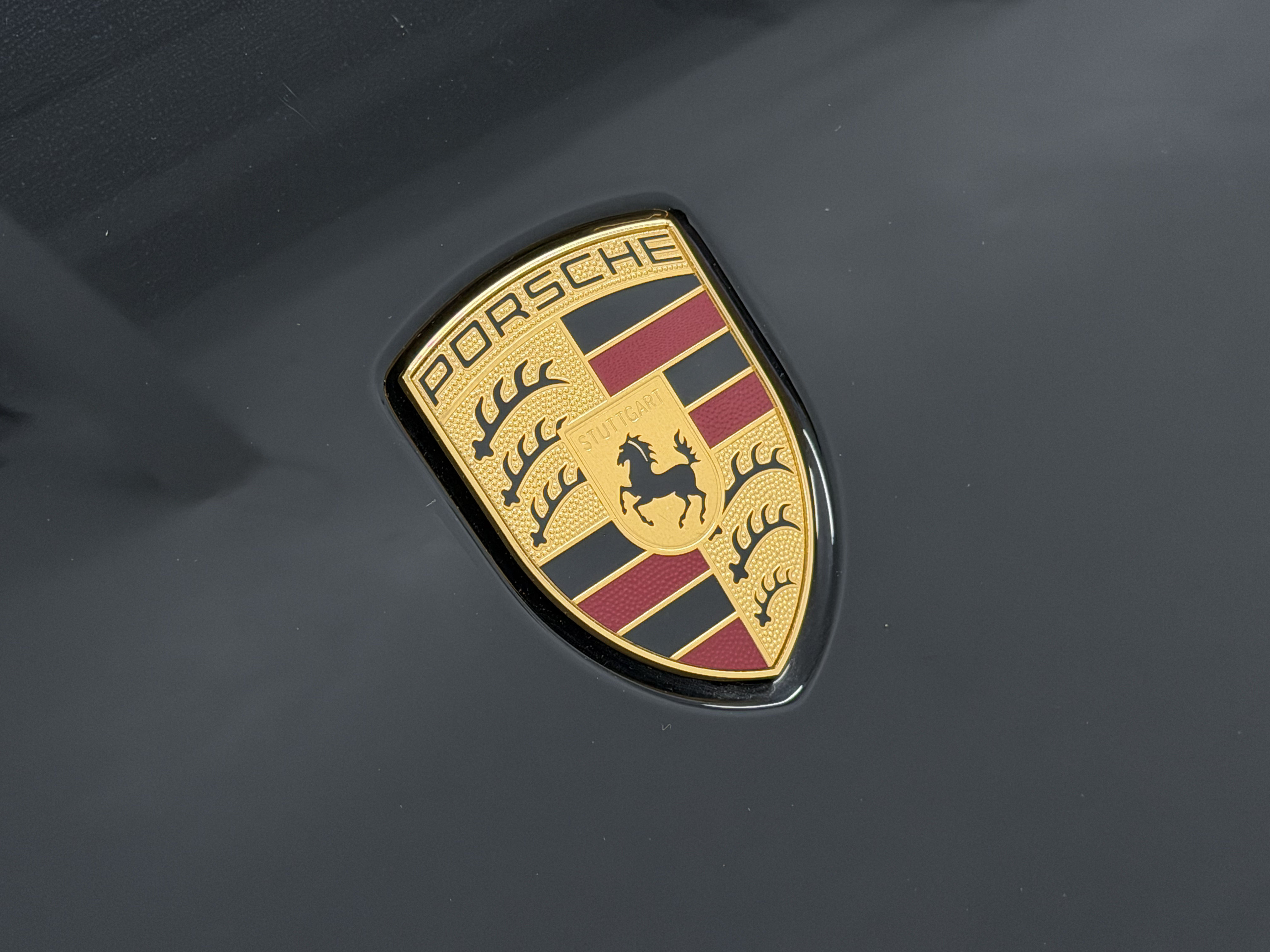 Used 2025 Porsche Macan AWD/4WD image 65