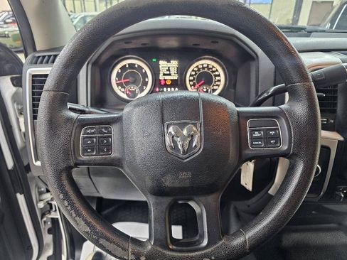 Used 2016 RAM 2500 SLT AWD/4WD image 27