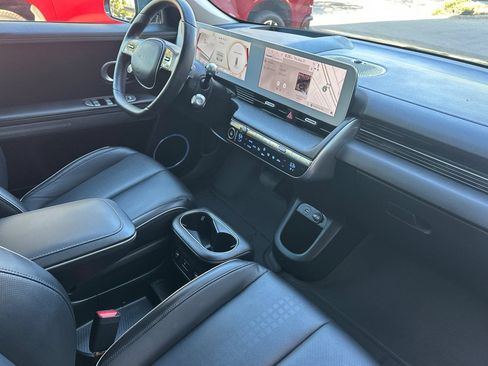 Certified 2024 Hyundai Ioniq 5 Limited AWD/4WD image 18