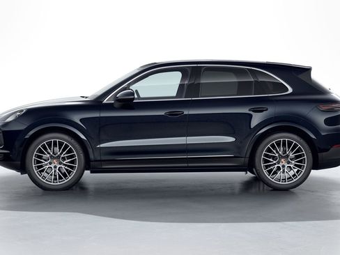 Certified 2023 Porsche Cayenne AWD/4WD image 2