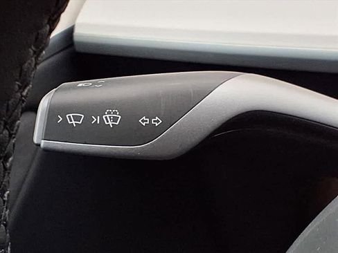 Used 2024 Tesla Model Y Long Range image 24