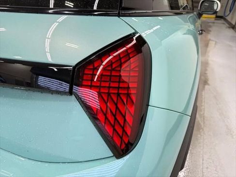 New 2026 MINI Cooper S image 5