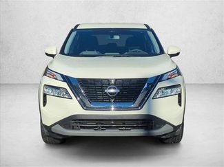 Used 2023 Nissan Rogue SV video 2