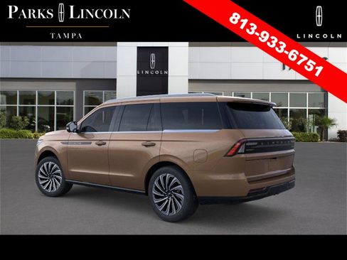 New 2025 Lincoln Navigator Black Label image 4