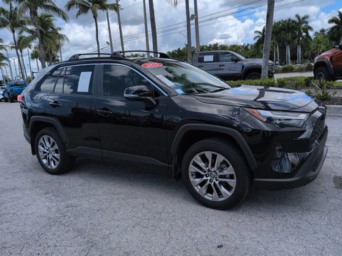 Used 2025 Toyota RAV4 XLE Premium FWD image 2