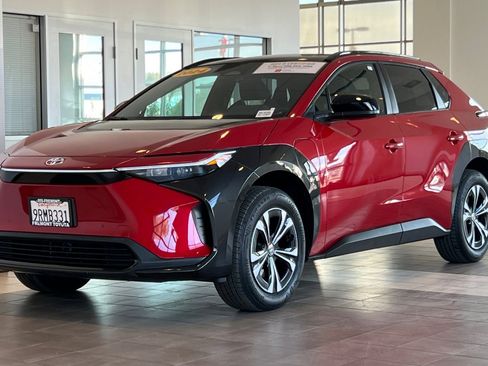Certified 2024 Toyota bZ4X XLE image 8