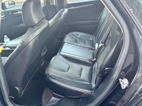 Used 2020 Ford Fusion Titanium image 36