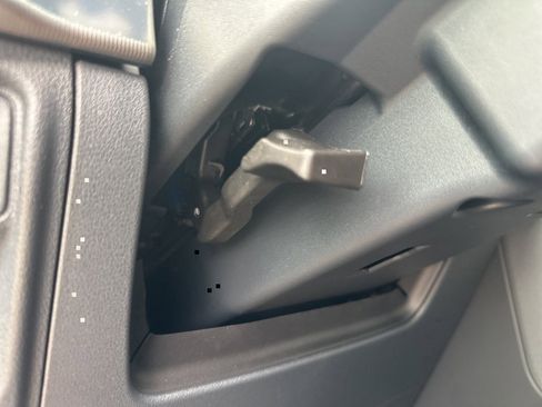 New 2025 Ford F150 Lariat w/ Equipment Group 501A Mid image 70