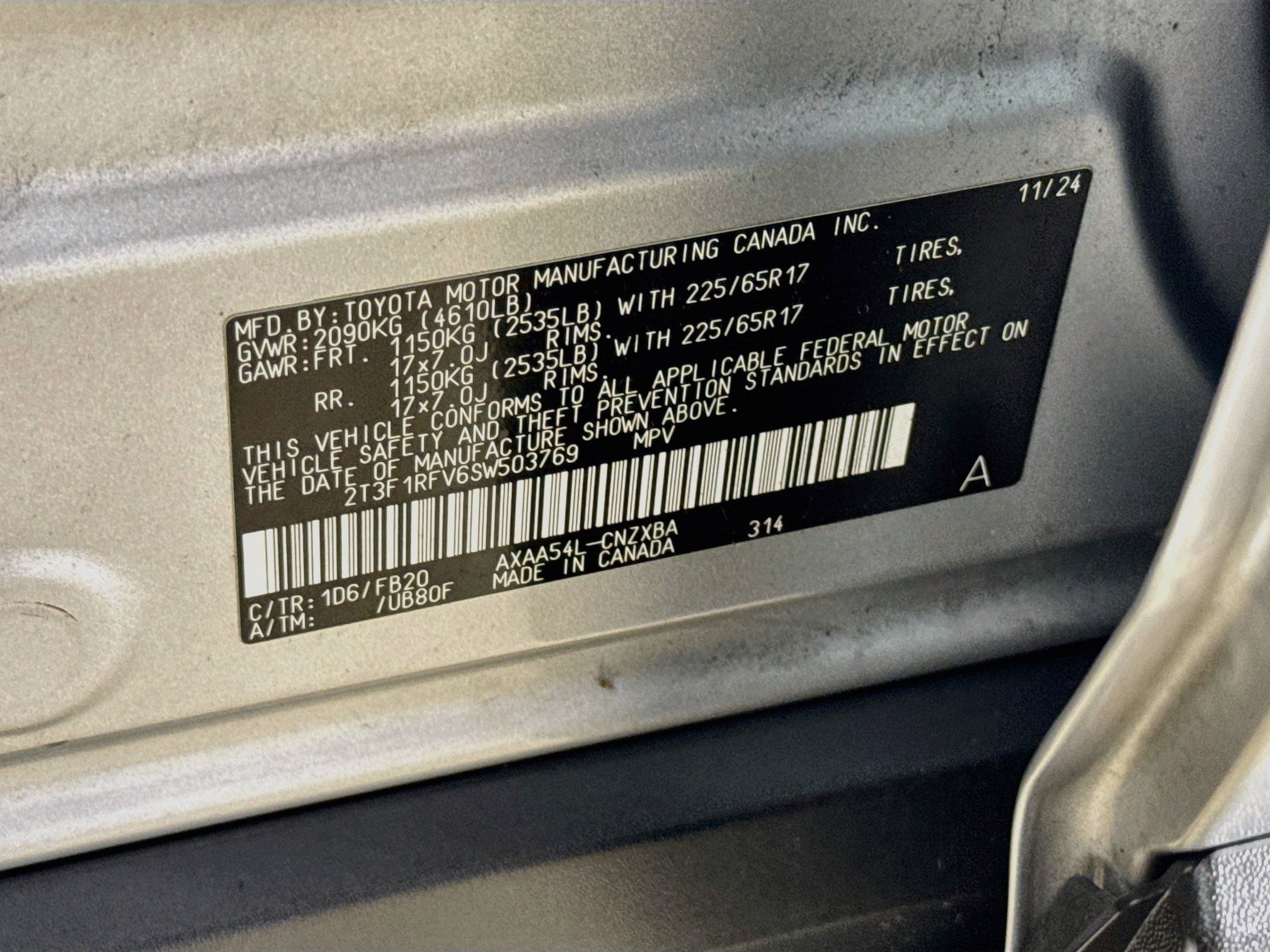 Certified 2025 Toyota RAV4 LE AWD/4WD image 27