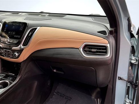 Used 2022 Chevrolet Equinox Premier image 17