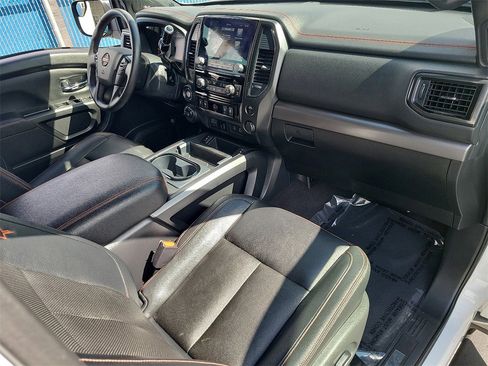 Used 2023 Nissan Titan PRO-4X w/ Pro-4x Convenience Package image 19