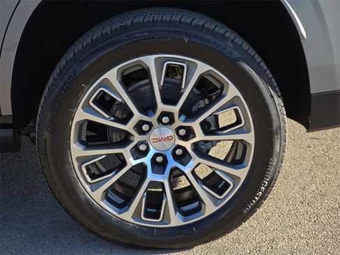 New 2026 GMC Yukon Denali w/ Sun & Power Step Package image 33