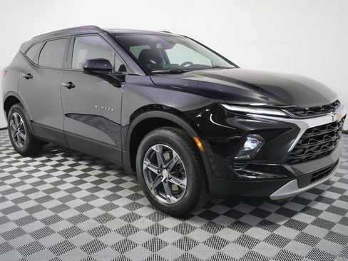 Used 2024 Chevrolet Blazer LT w/ Convenience Package AWD/4WD image 8