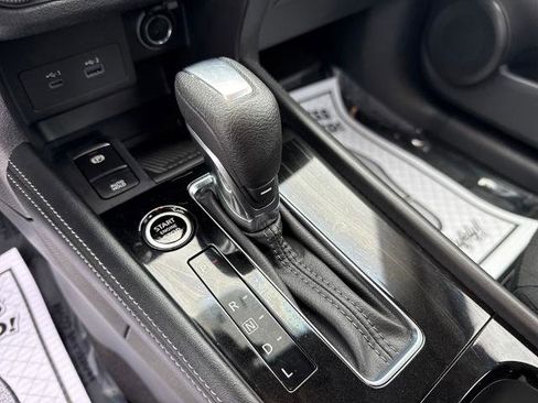 Certified 2024 Nissan Kicks SV image 27