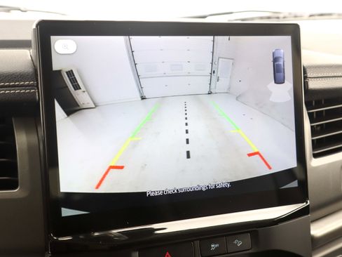 Used 2023 Ford Expedition Max XLT image 30