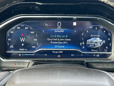 Used 2022 Chevrolet Silverado 1500 RST image 23