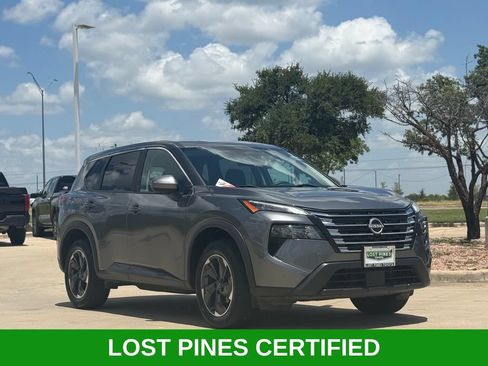 Used 2024 Nissan Rogue SV FWD image 5