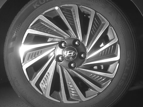 Used 2025 Hyundai Sonata SEL image 12